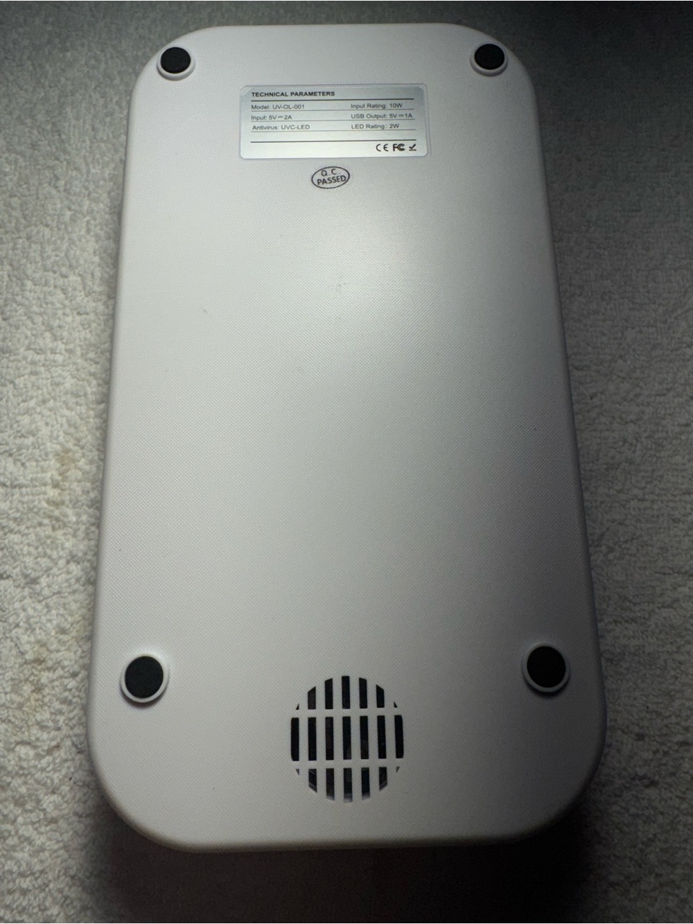 Multipurpose UV-C Sanitizing Case. Eliminates up to 99.9% germs Travel Time - Picture 9 of 12